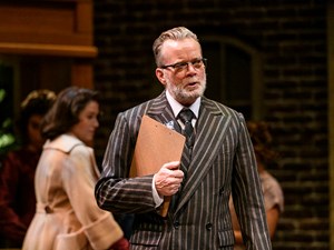 Fresh version of A Christmas Carol keeps Christmas close for a new generation