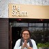 Trains, Planes and Pedhas - Vikram Vij and His Family Chicken Curry