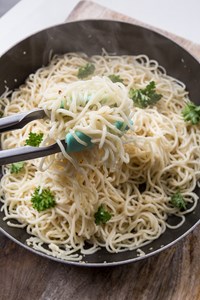 How to Make Spaghetti Aglio E Olio!