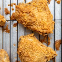 How to Reheat Fried Chicken So It’s Crispy Again