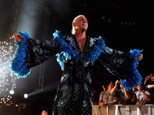 Review: 'Garrulous showman' Ric Flair rocks the Jube with professional wrestling tales