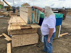 Surging lumber prices turn wood into a hot commodity for homebuilders and thieves