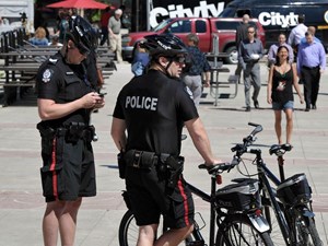 Black people, aboriginal women over-represented in 'carding' police stops