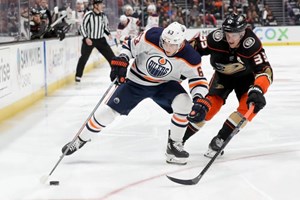 Athanasiou, Ennis both score in Oilers debut, but newest Duck Milano nets OT winner